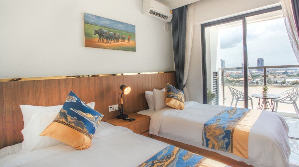 Superior Twin Balcony River View - M9 Kirirom Hotel