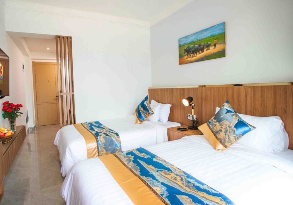 Superior Twin Balcony River View - M9 Kirirom Hotel